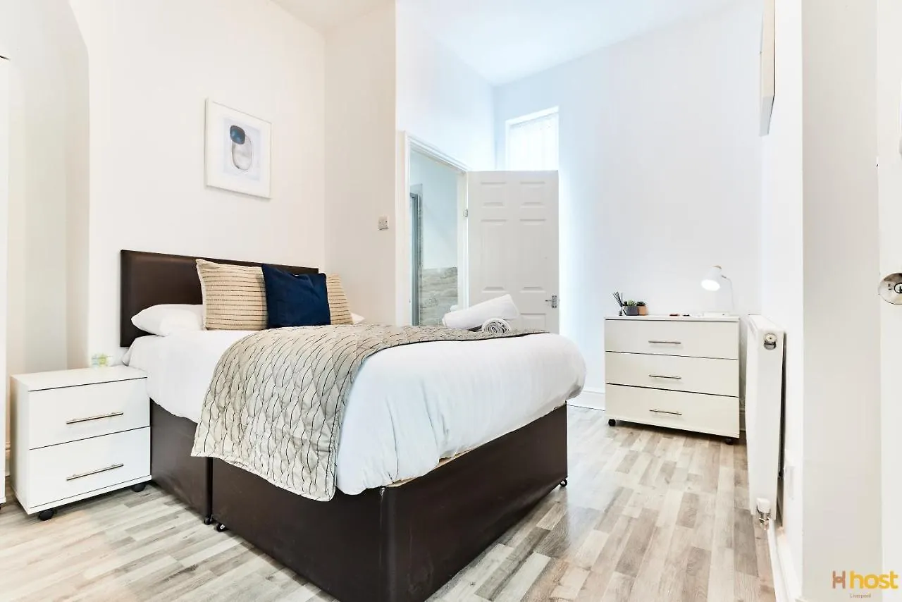 Host Liverpool - Rooms In Spacious Coliving And Coworking Home With Garden Homestay