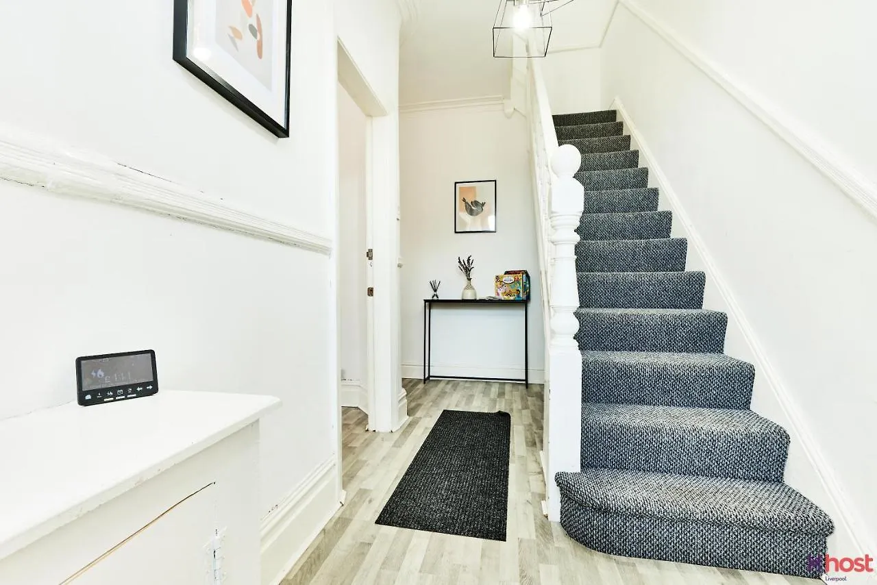 Homestay Host Liverpool - Rooms In Spacious Coliving And Coworking Home With Garden United Kingdom