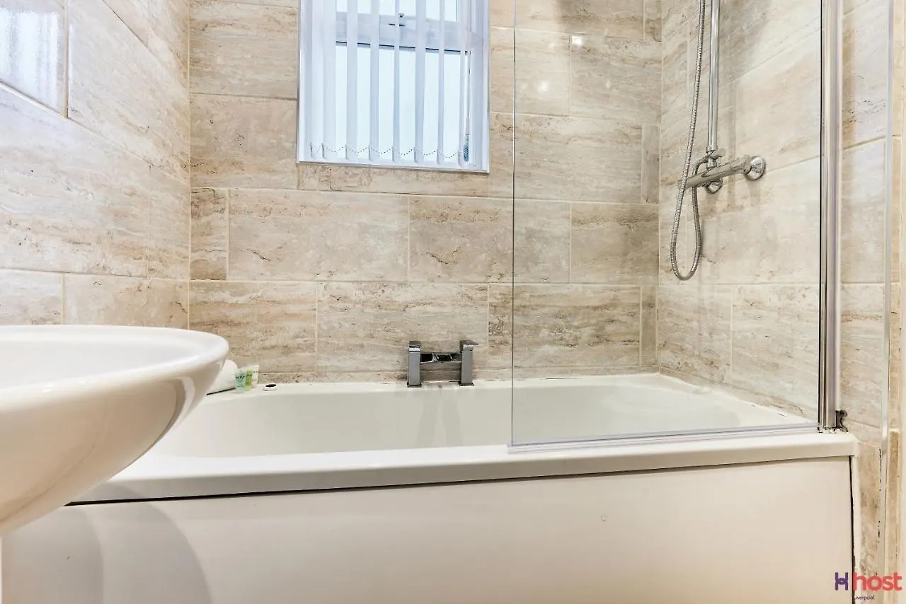 Homestay Host Liverpool - Rooms In Spacious Coliving And Coworking Home With Garden United Kingdom